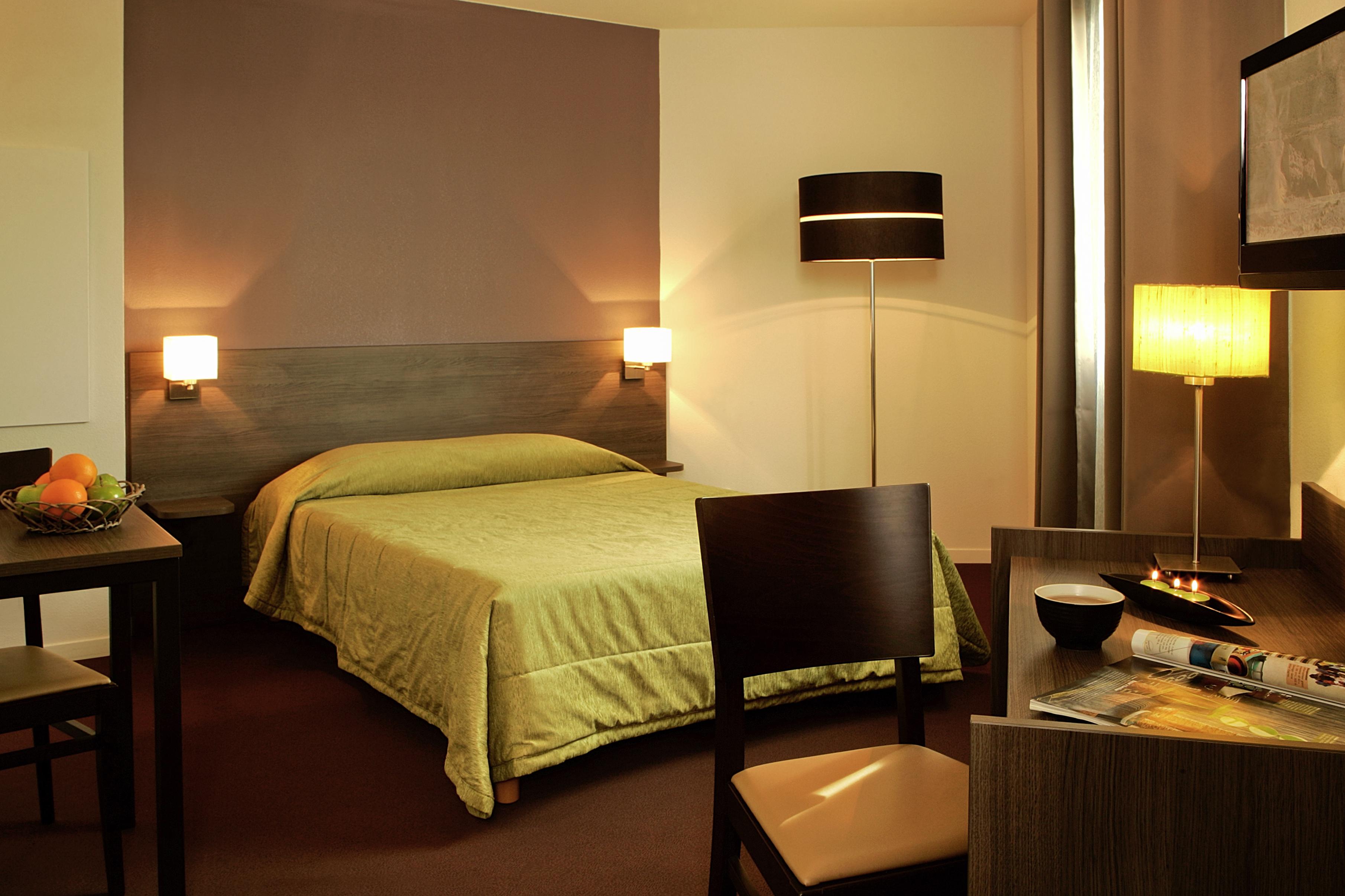 Appart'Hotel Vacanceole Paris Quai De Marne - Ex Adagio Nogent-sur-Marne Phòng bức ảnh