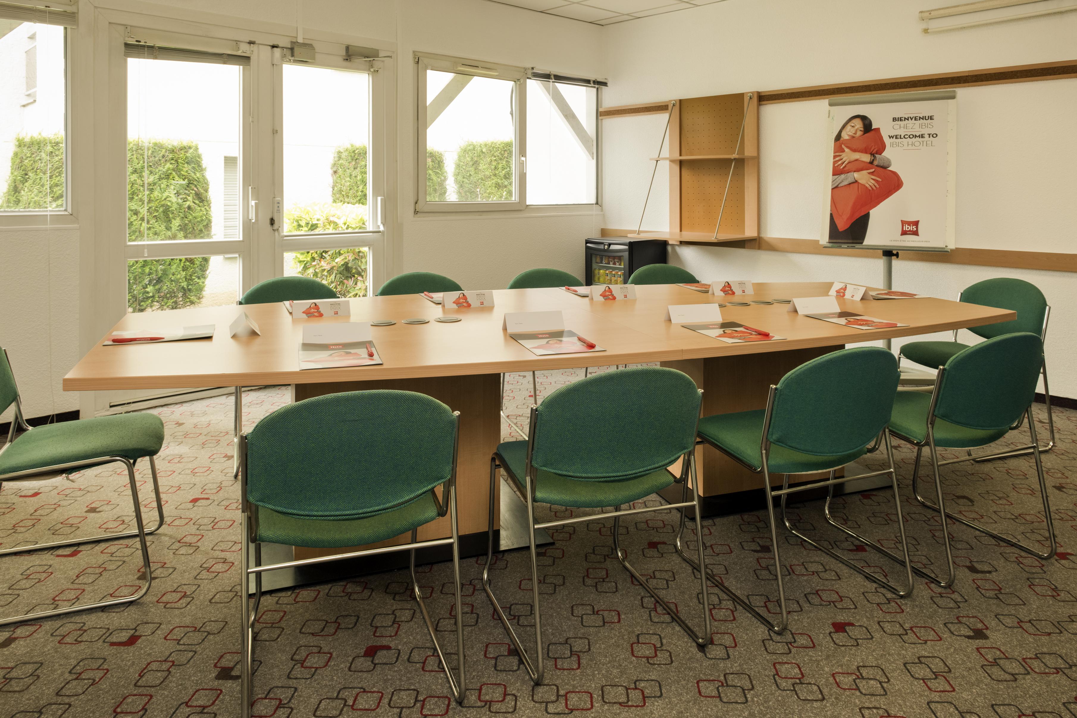 Appart'Hotel Vacanceole Paris Quai De Marne - Ex Adagio Nogent-sur-Marne Ngoại thất bức ảnh